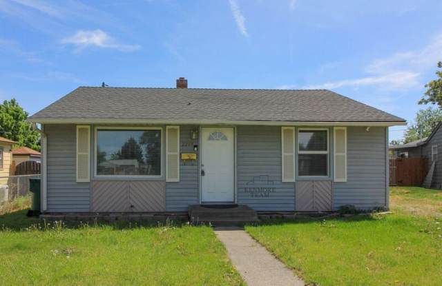 2209 W 6th Ave