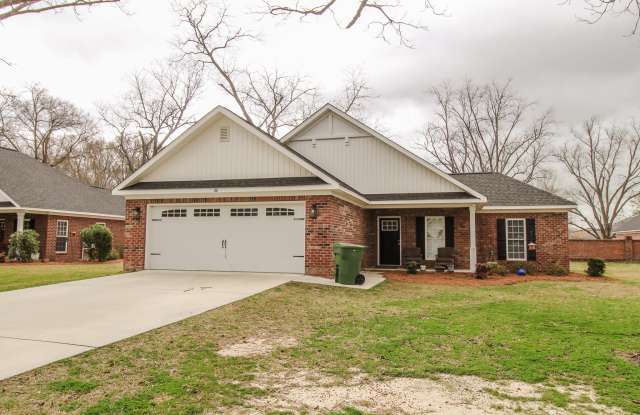 Photo of 20 Grove Circle