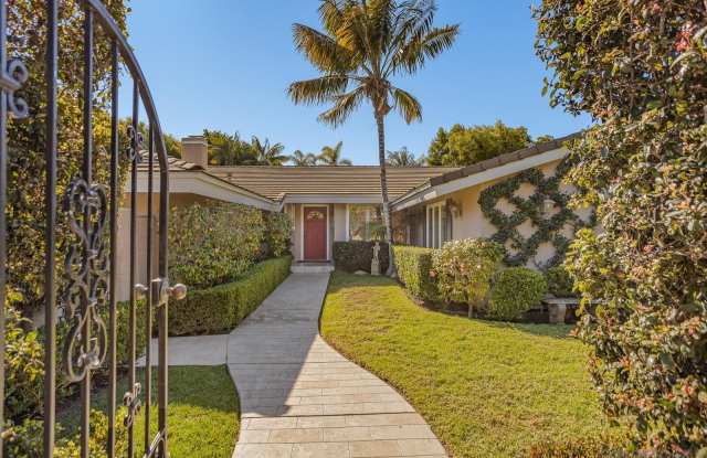 5940 La Jolla Blvd