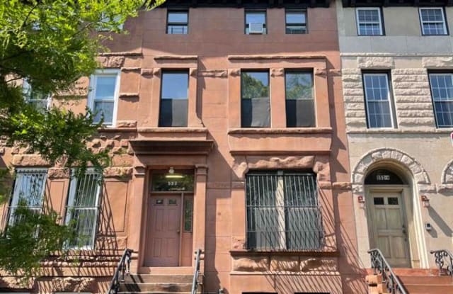 553 Decatur st - 553 Decatur Street, Brooklyn, NY 11233