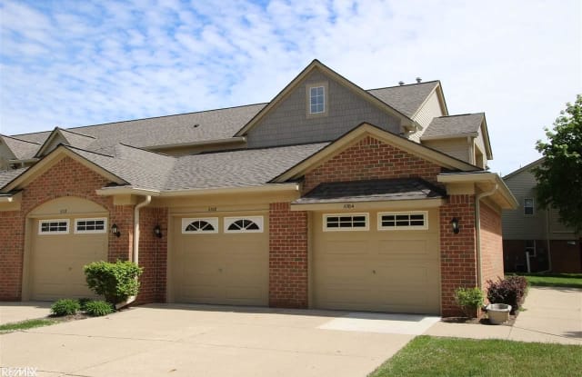 6108 Century Ct - 6108 Century Court, Macomb County, MI 48316