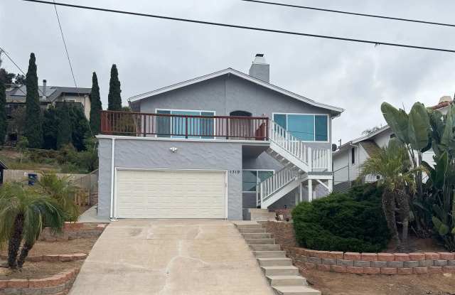 1319 Grand Ave.