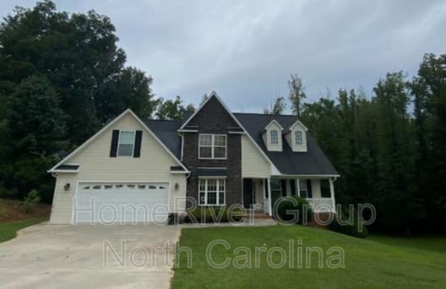 142 Sawgrass Ln S - 142 Sawgrass Ln S, Davidson County, NC 27295