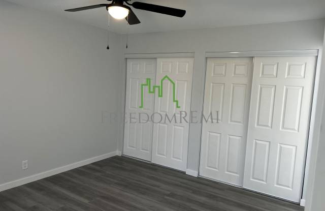 1317 Oakland Road Northeast#8
