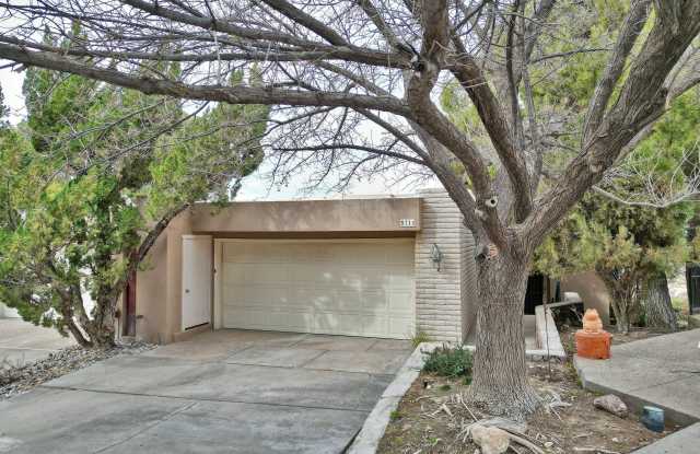 5711 Mira Grande Drive