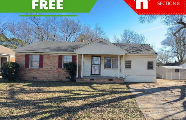 Well Maintained 3 bedroom 1 bath Home - Open To Section 8 - 1st Month's Rent Free