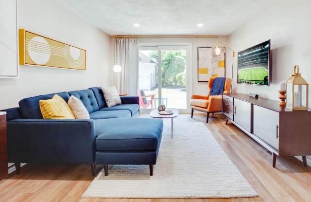 Cabot Crossing Apartments