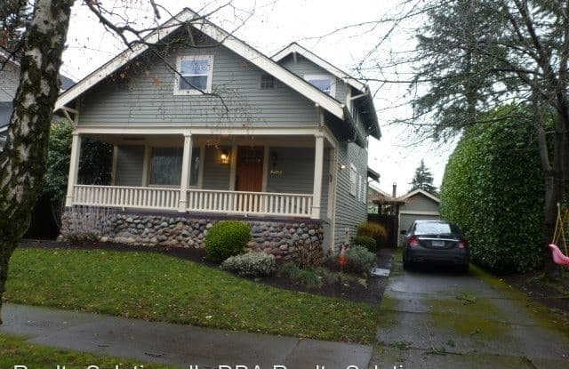 3316 NE 66th Ave - 3316 Northeast 66th Avenue, Portland, OR 97213