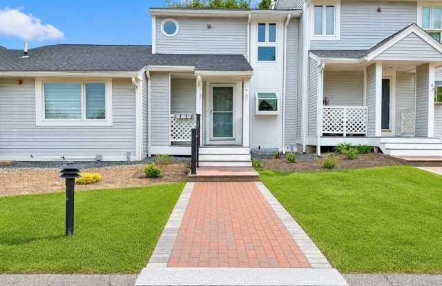4 Alcott Circle