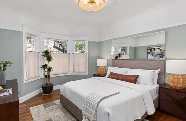 1431 Quesada Ave