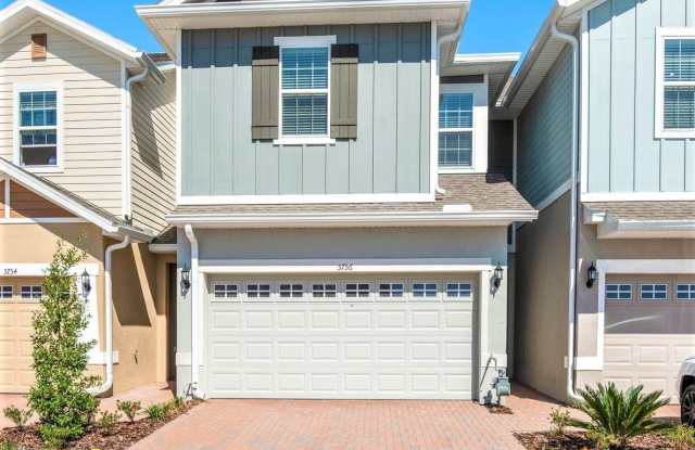 5756 SPOTTED HARRIER WAY