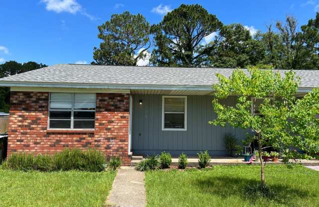 928 Bremen Avenue Unit B