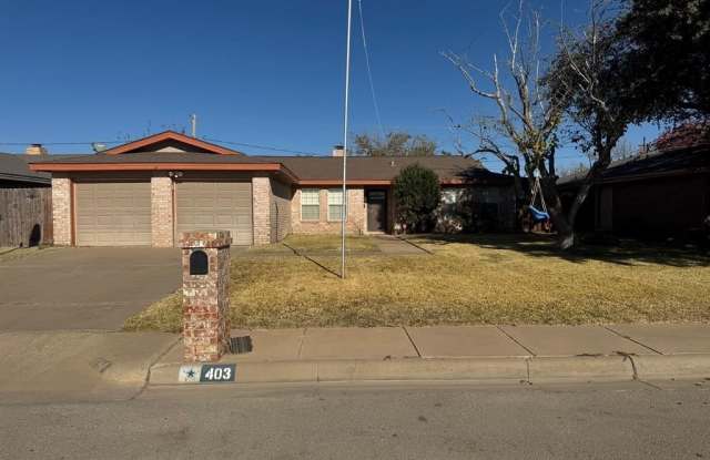 Photo of 403 Crenshaw Dr