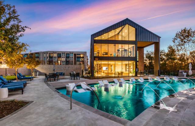 Photo of Lenox Lake Highlands