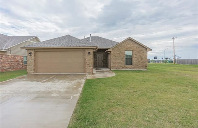 713 SW 11th Street - 713 Southwest 11th Street, Moore, OK 73160