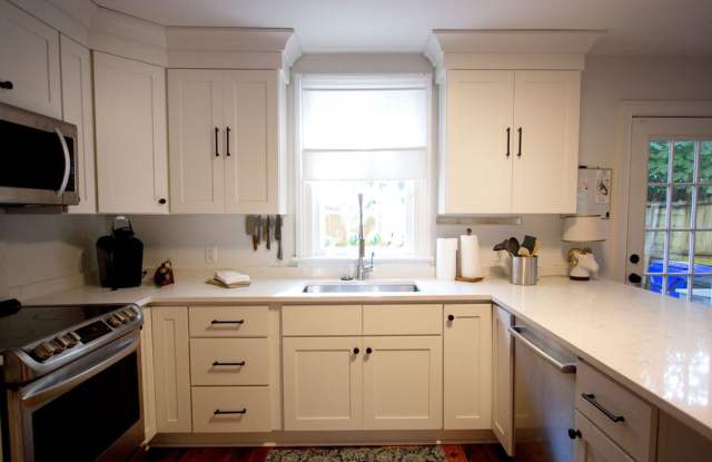 Available 3/1. Beautiful 3 BR/2BA available in Elliottborough! Landscaping included!