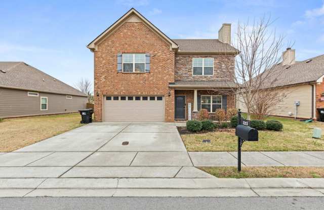 3213 Mapleside Lane
