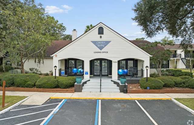 Photo of Oakview Landing Apartments