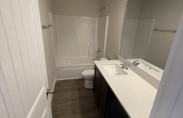 Photo of 3 Bd 2.5 Ba Townhome