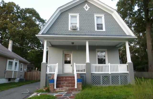 130 W CHURCH STREET
