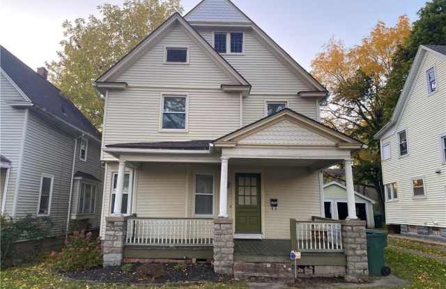 Photo of 1459 South Avenue