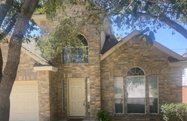 702 LORIMOR CT