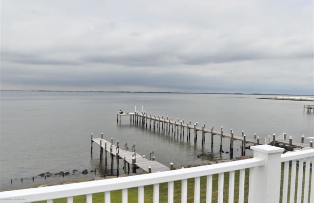 14 Harbor View Drive - 14 Harbor View Drive, Atlantic Highlands, NJ 07716