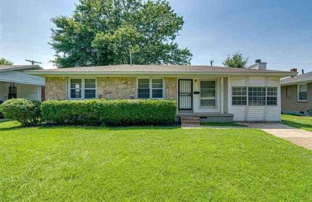 1749 Dearing Road
