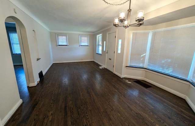 A Little Gem with Big Brentwood Energy