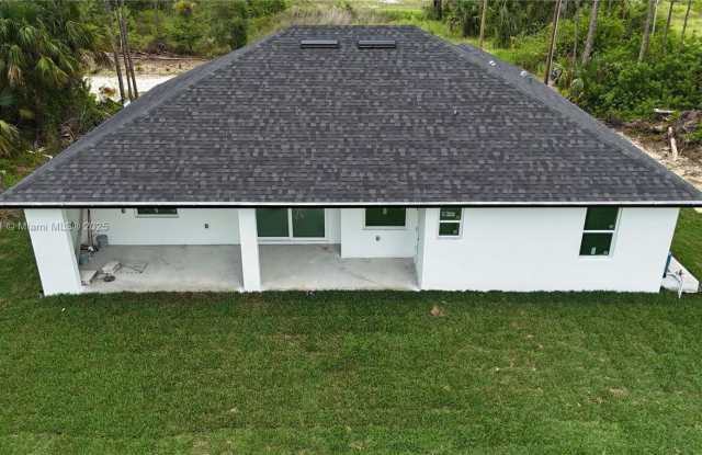 Photo of 3111 W 17TH ST W