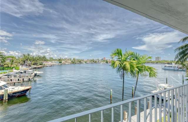2717 Yacht Club Boulevard