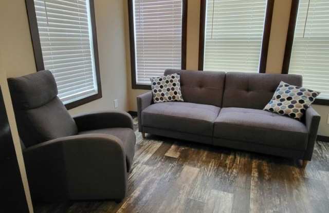 602 N. Victoria Road Rv3271