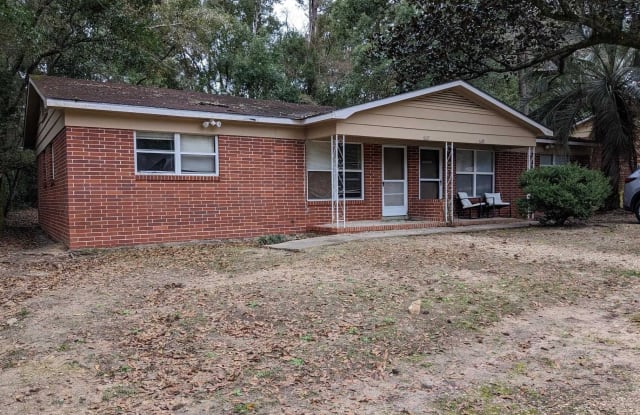 607 Mary Beth - 607 Mary Beth Avenue, Tallahassee, FL 32303