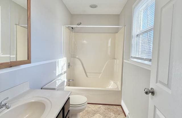 Photo of 404 Charles Clayborne Court - B