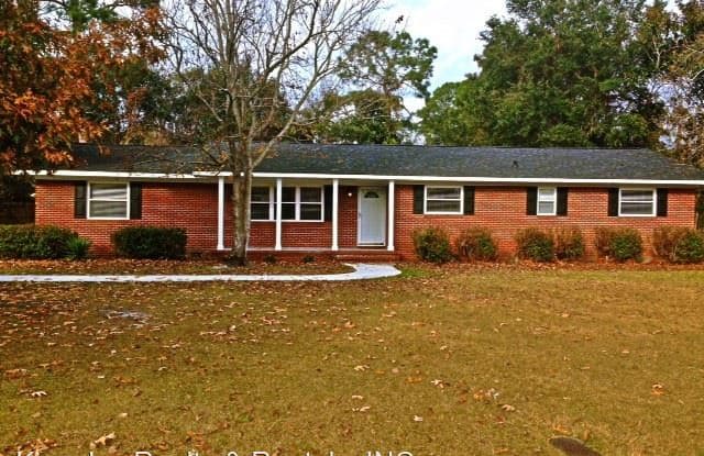 705 Pine Valley Drive - 705 Pine Valley Drive, Wilmington, NC 28412