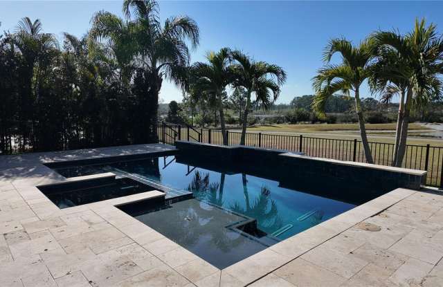 8764 LOOKOUT POINTE DRIVE