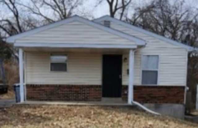 3 BED 1 BATH SINGLE FAMILY HOME! - 6161 Payne Avenue, Ferguson, MO 63135