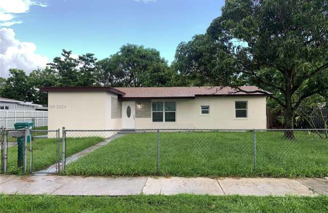 20133 NW 39th Ct - 20133 Northwest 39th Court, Miami Gardens, FL 33055