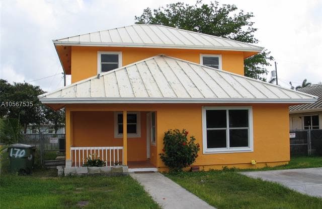 170 NW 4th St - 170 Northwest 4th Street, Homestead, FL 33030