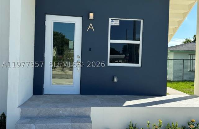 526 NW 6th