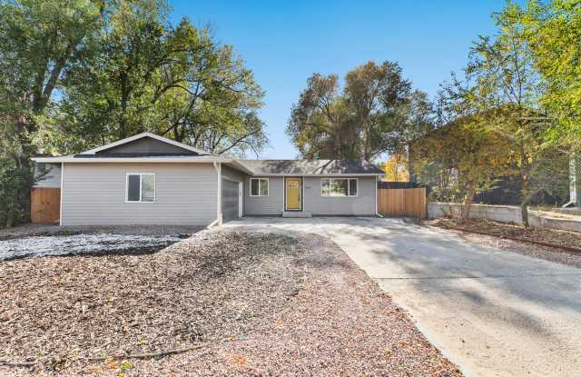 Photo of 3119 Greenwood Circle