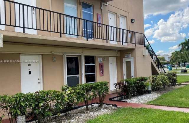 Photo of 3901 SW 109th Ave