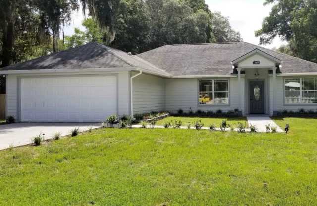 Stunning Home - Large Lot with 2 Car Garage!