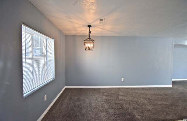 3547 W Biathlon Cir Bsmt UNIT