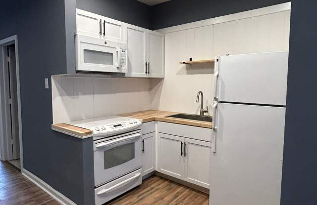 Photo of 2221 North Chadwick Street