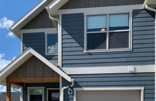 Photo of 250 Andesite Avenue