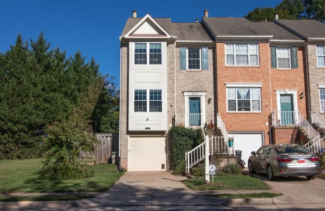 8646 Sanderling Dr - 8646 Sanderling Drive, Manassas, VA 20110