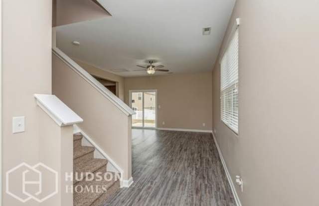 1017 Garden Web Road