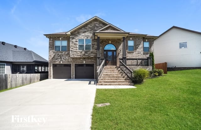 1315 Golden Eagle Way - 1315 Golden Eagle Way, Clarksville, TN 37040