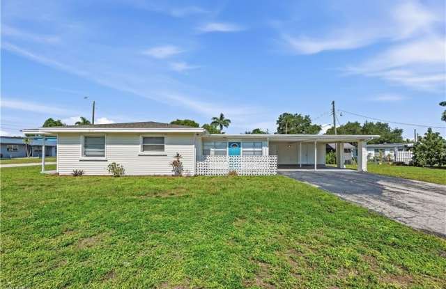 4220 Deleon St lot: 17